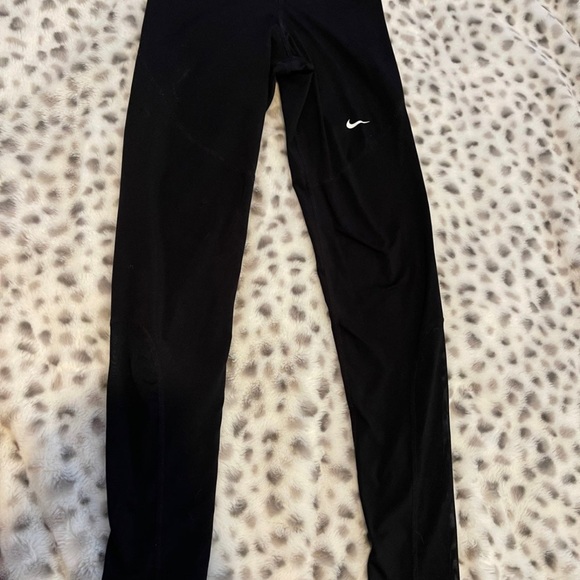 SOLD🤍✌🏻 - Picture 4 of 5